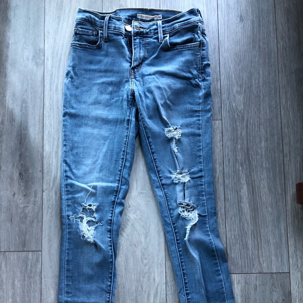 Levi’s Super Skinny 710 Jeans